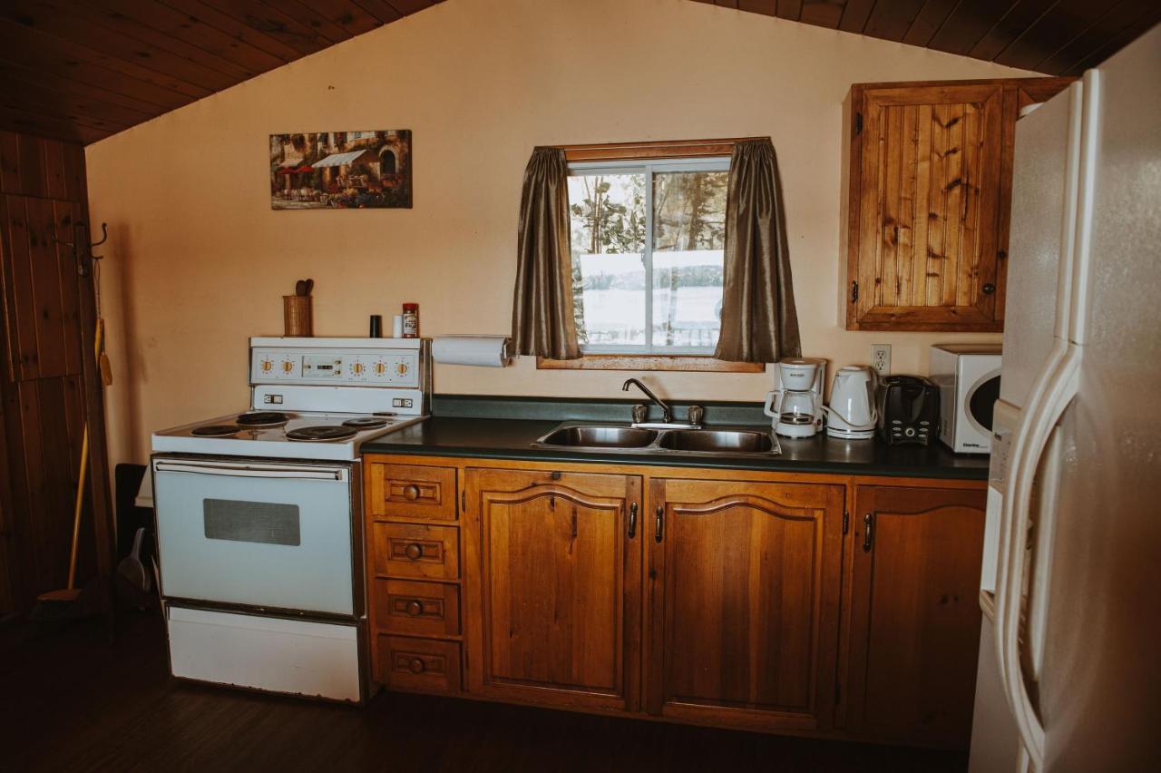 Lang Lake Resort Espanola Luaran gambar